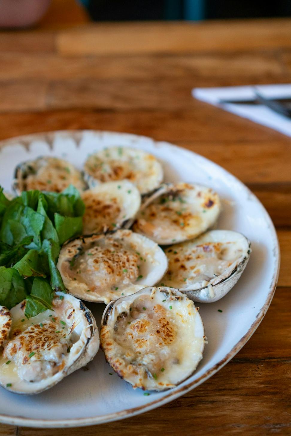 Fresh oysters