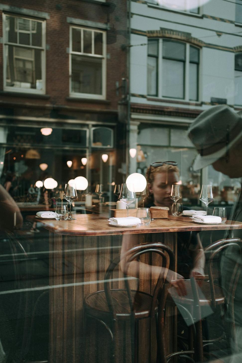 Dining ambiance